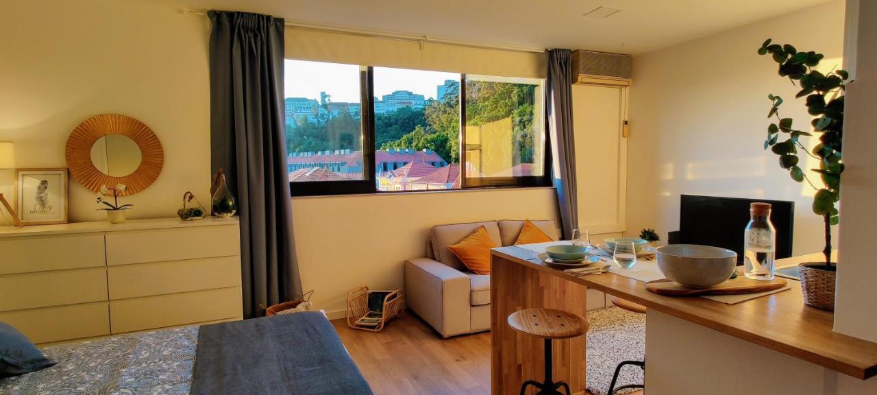 Stylish And Elegant Studio - Best View And Location In Coimbra Downton Exterior foto