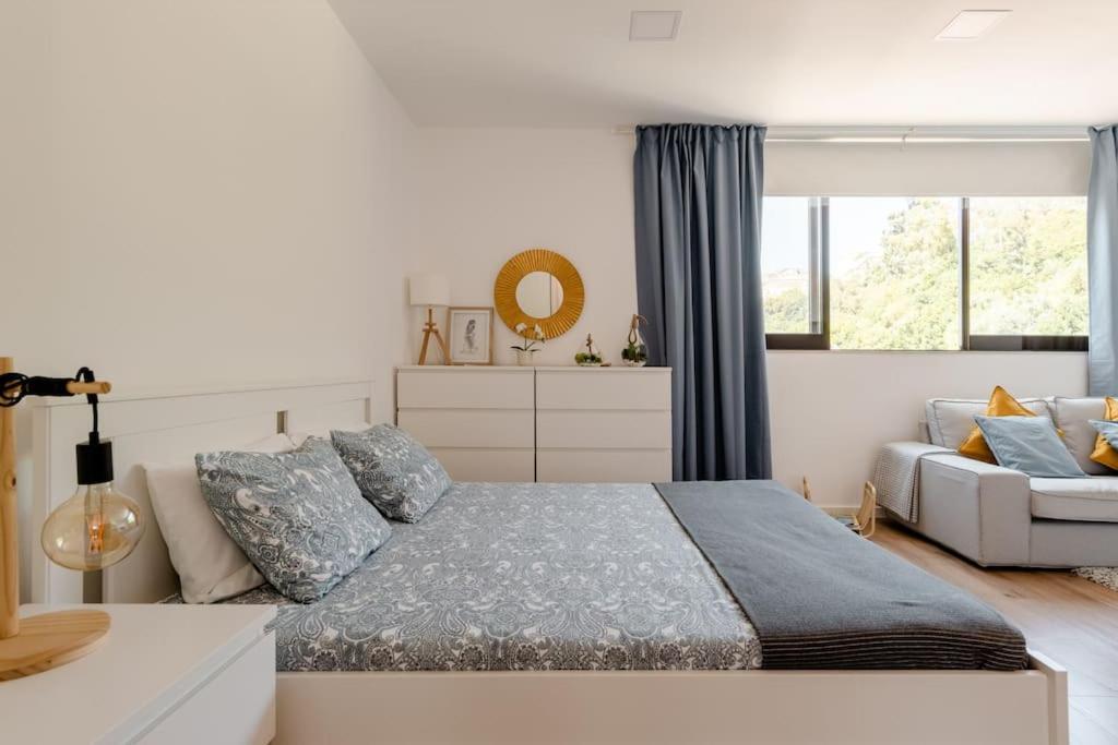 Stylish And Elegant Studio - Best View And Location In Coimbra Downton Exterior foto